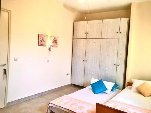 The House Dimitra Nea Fokaia Villa ภายนอก รูปภาพ