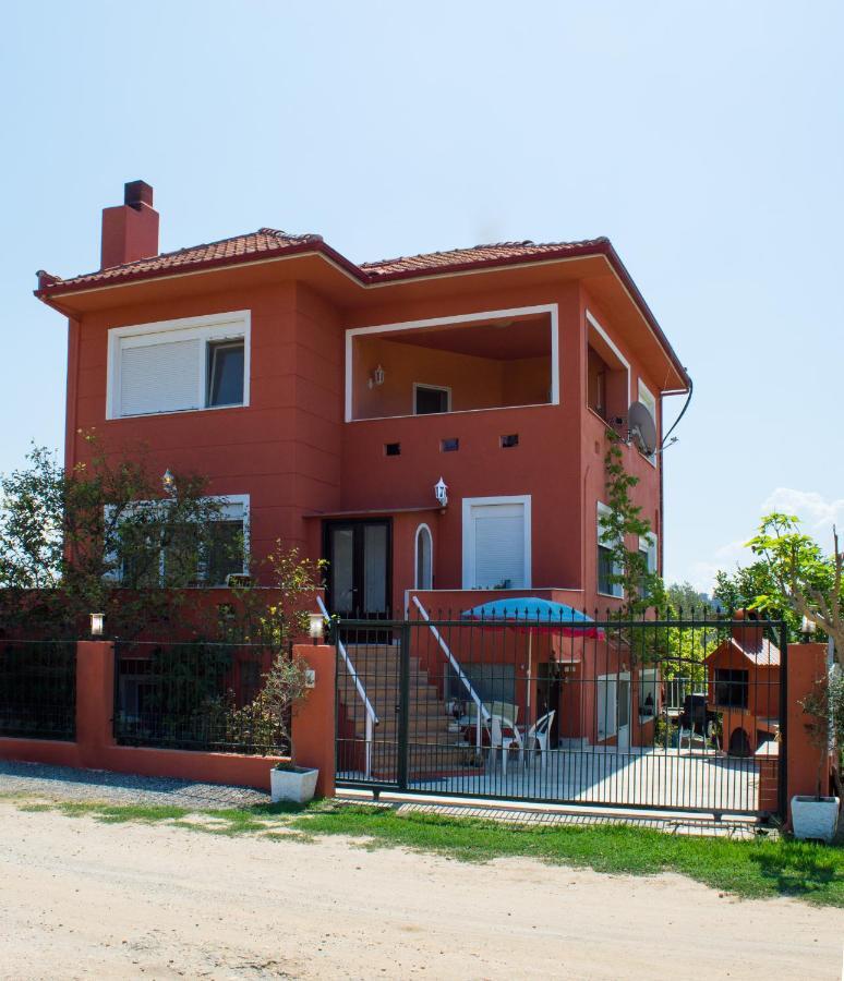 The House Dimitra Nea Fokaia Villa ภายนอก รูปภาพ